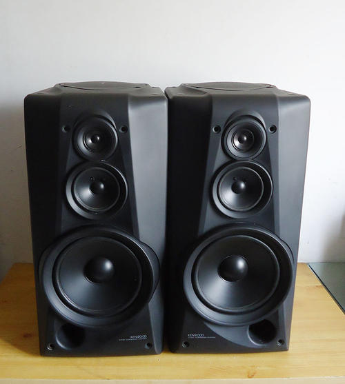 二手日本YAMAHA/雅马哈NS-325F发烧HIFI落地音 二手日本YAMAHA/雅马哈NS-325F发烧HIFI落地音